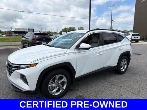 White Pearl 2024 Hyundai TUCSON SEL