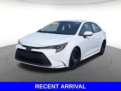 Ice 2023 Toyota Corolla LE