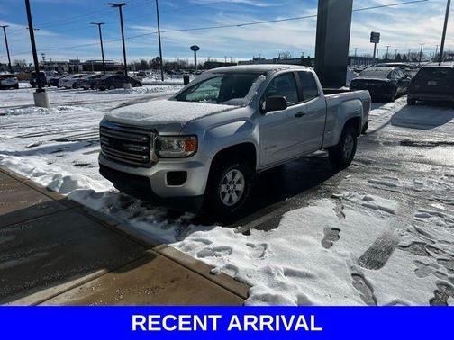 2016 GMC Canyon Base