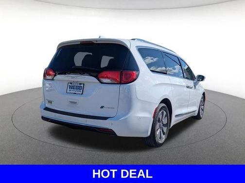 Bright White Clearcoat 2018 Chrysler Pacifica Hybrid Limited