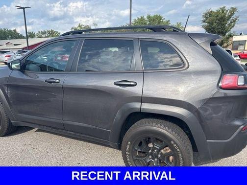 2022 Jeep Cherokee X