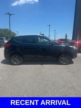 2015 Hyundai TUCSON SE