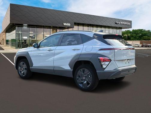 Cyber Gray Metallic 2027 Hyundai KONA SEL