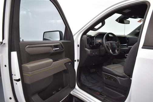 Summit White 2023 Chevrolet Silverado 1500 ZR2