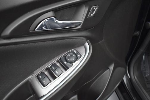 Mosaic Black Metallic 2023 Chevrolet Malibu LT