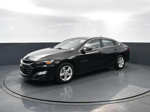 Mosaic Black Metallic 2023 Chevrolet Malibu LT