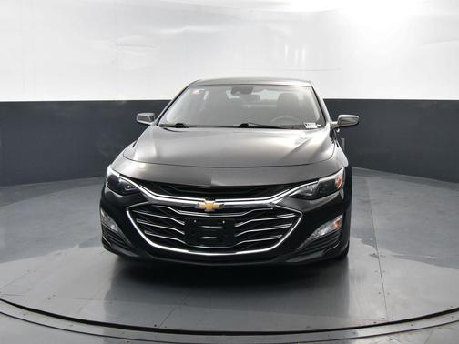 Mosaic Black Metallic 2023 Chevrolet Malibu LT