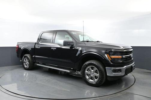 Black Metallic 2025 Ford F-150 XLT