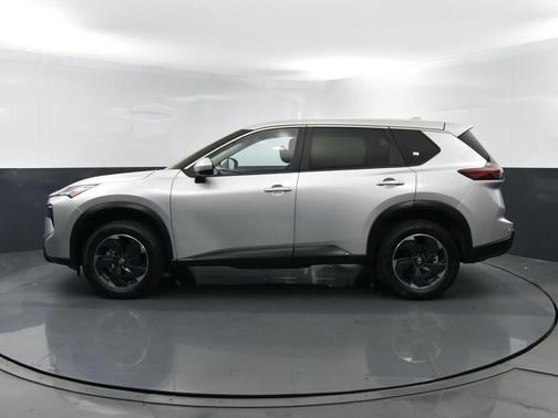 Brilliant Silver Metallic 2024 Nissan Rogue SV