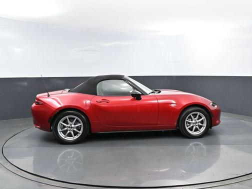 Soul Red 2016 Mazda MX-5 Miata Sport