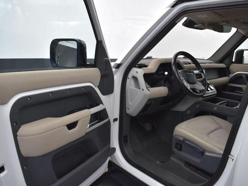 2021 Land Rover Defender 110 S