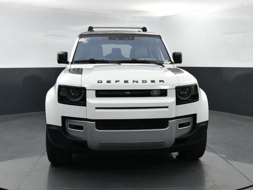 Fuji White 2021 Land Rover Defender 110 S
