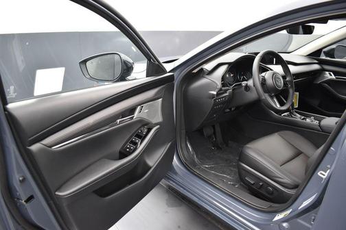 Polymetal Gray Metallic 2026 Mazda Mazda3 AWD w/Premium Package