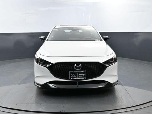 Snowflake White Pearl 2026 Mazda Mazda3 AWD w/Premium Package
