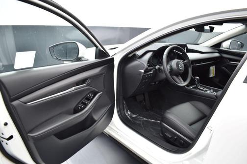 Snowflake White Pearl 2026 Mazda Mazda3 FWD w/Preferred Package