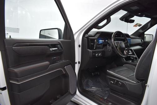 Summit White 2022 GMC Sierra 1500 AT4X