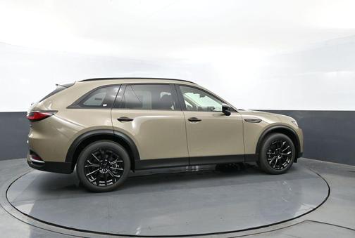 Zircon Sand Metallic 2026 Mazda CX-70 3.3 TURBO PREMIUM