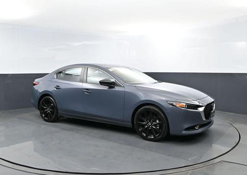 Polymetal Gray Metallic 2025 Mazda Mazda3 2.5 S Carbon Edition
