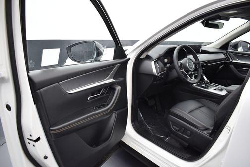 Rhodium White Premium 2026 Mazda CX-70 PHEV SC Plus