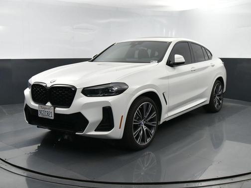 Alpine White 2023 BMW X4 xDrive30i