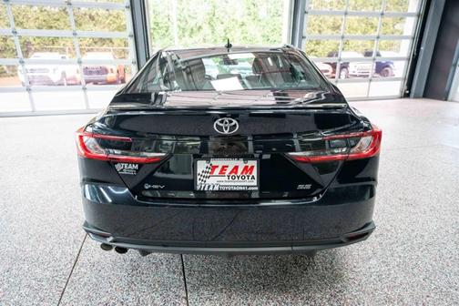 Midnight Black Metallic 2025 Toyota Camry SE