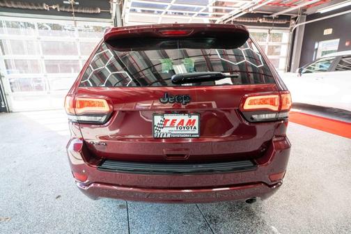 2018 Jeep Grand Cherokee Altitude