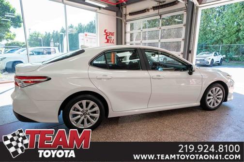 2020 Toyota Camry LE