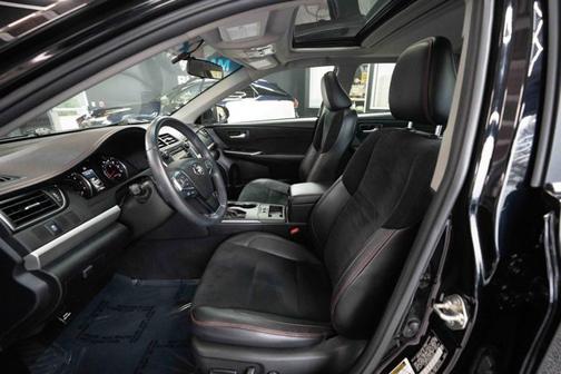 2017 Toyota Camry XSE