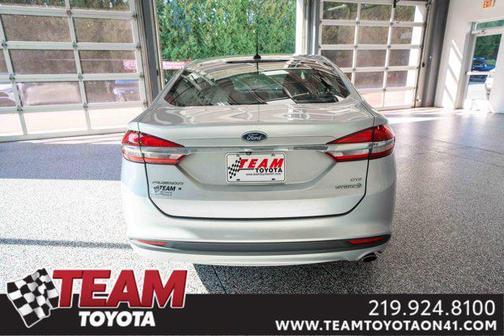 2017 Ford Fusion Hybrid SE
