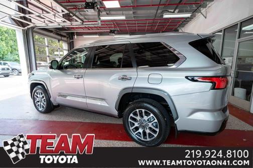 2025 Toyota Sequoia Base