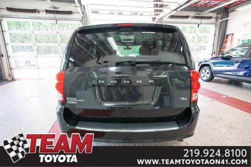 2011 Dodge Grand Caravan R/T