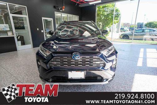 2021 Toyota RAV4 Hybrid SE