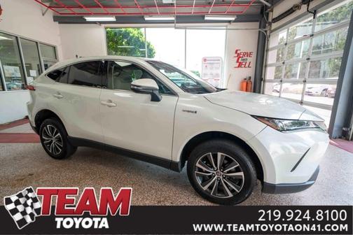 2021 Toyota Venza LE
