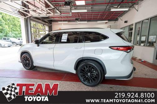 2023 Toyota Highlander XSE