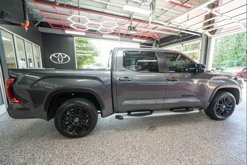 Magnetic Gray Metallic 2024 Toyota Tundra Hybrid Limited