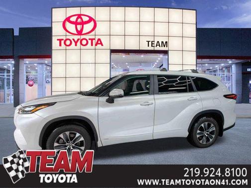 2025 Toyota Highlander Hybrid XLE