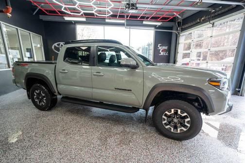2023 Toyota Tacoma TRD Off Road