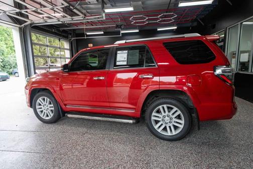 Barcelona Red Metallic 2016 Toyota 4Runner Limited