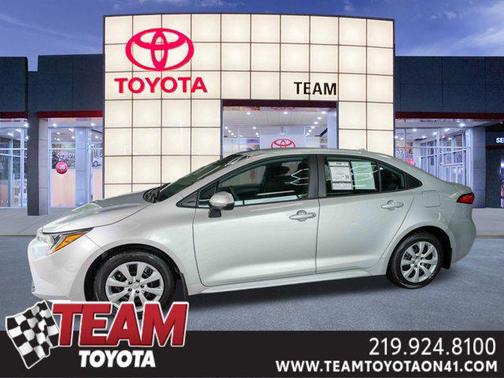 Classic Silver Metallic 2023 Toyota Corolla LE