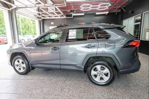 Magnetic Gray Metallic 2021 Toyota RAV4 Hybrid XLE