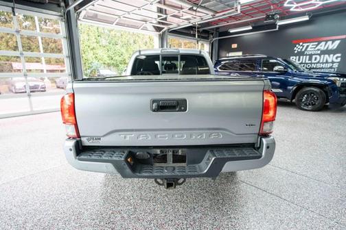 2016 Toyota Tacoma TRD Sport