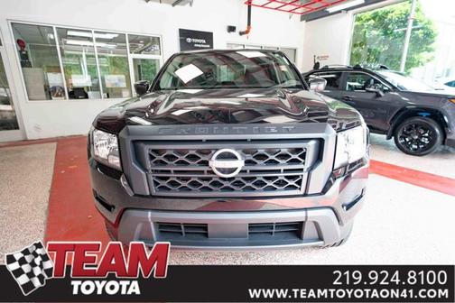 2024 Nissan Frontier S