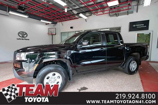 2024 Nissan Frontier S