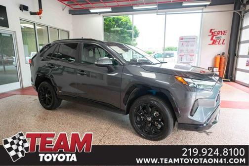 2023 Toyota RAV4 Hybrid SE