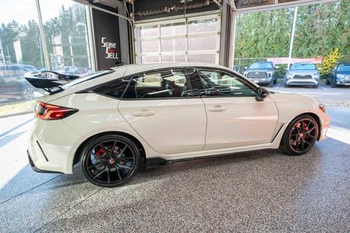 2025 Honda Civic Type R Base