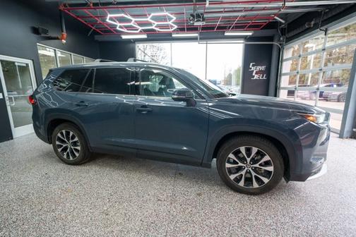 2024 Toyota Grand Highlander Hybrid Limited MAX