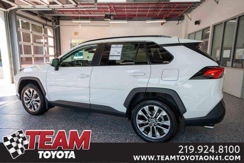2020 Toyota RAV4 XLE Premium