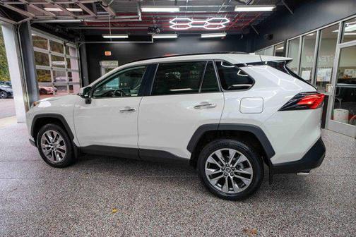 2020 Toyota RAV4 Limited