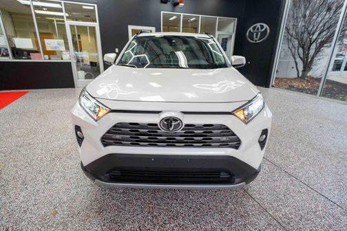 2020 Toyota RAV4 Limited