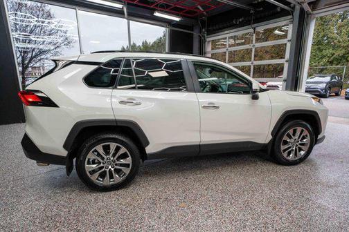 2020 Toyota RAV4 Limited